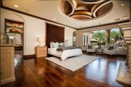 Hicks' spacious master bedroom